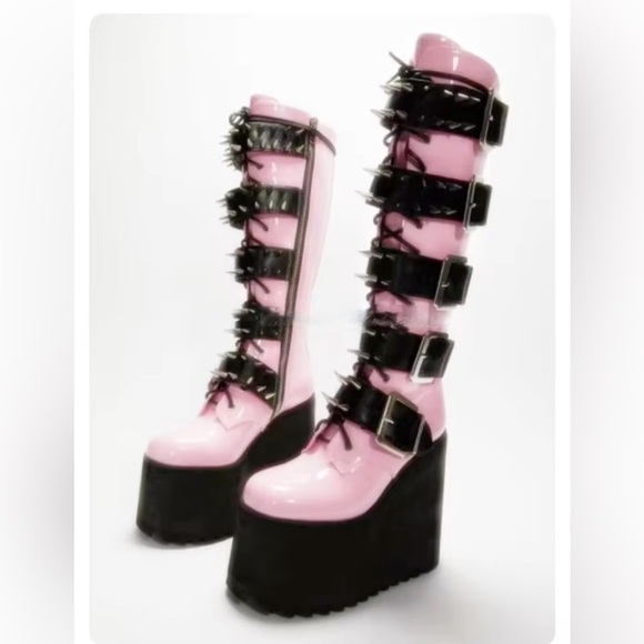 Dolls Kill Shoes - ‼️NWT‼️Dolls Kill X Widow Pink Platform Women's Boots Size 9